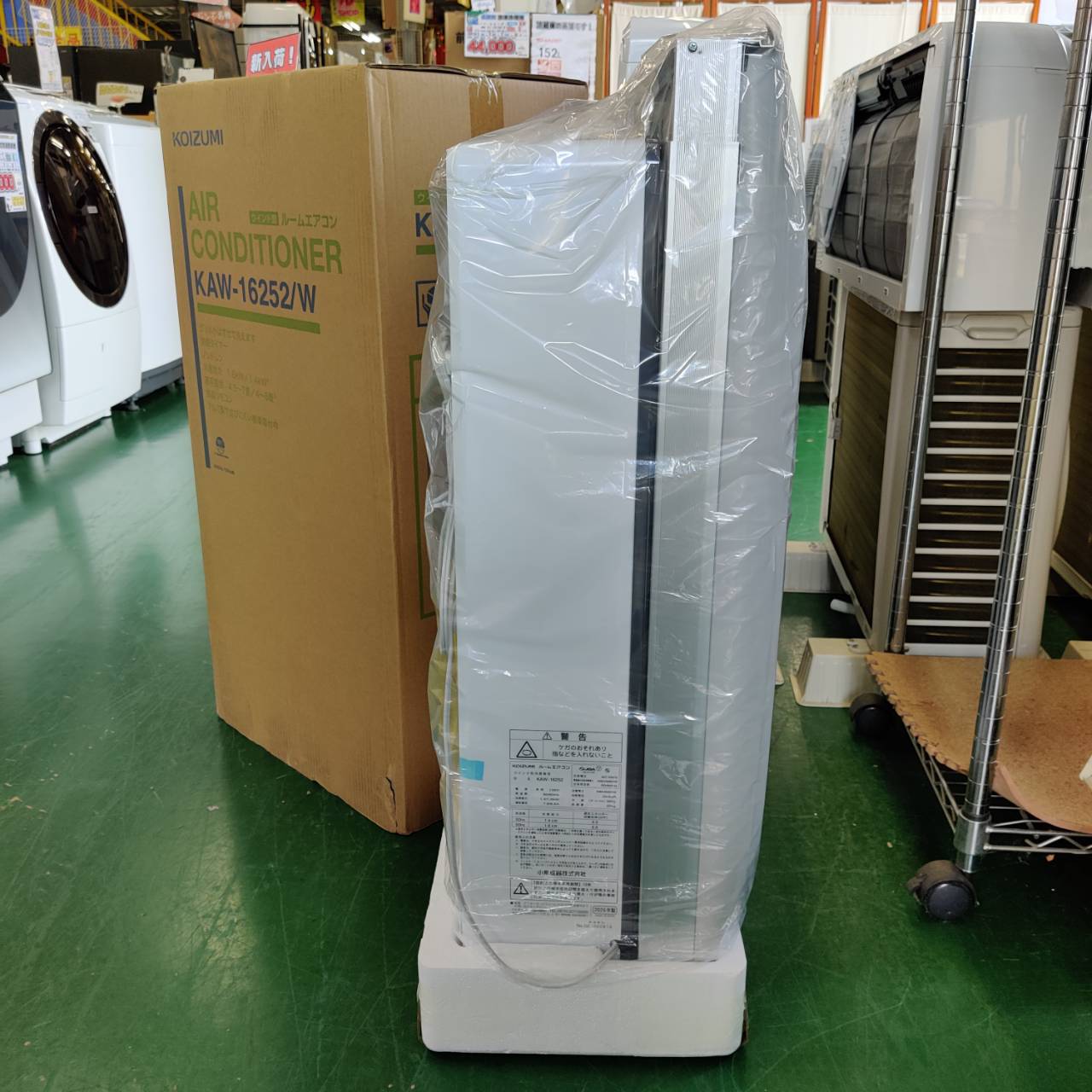 コイズミ KOIZUMI 1.6kW 26年製 窓用エアコン KAW-16252 が入荷 