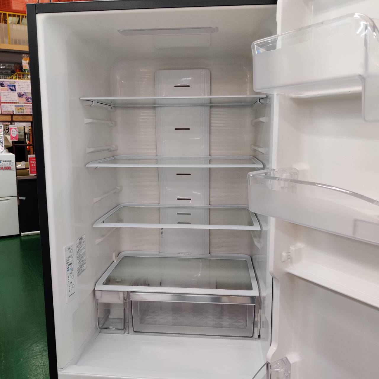 日立 HITACHI 375L 20年製 3ドア冷凍冷蔵庫 R-V38NV が入荷