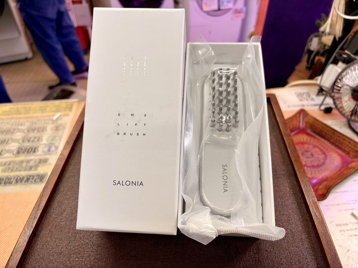 SALONIA EMSリフトブラシ　美容器