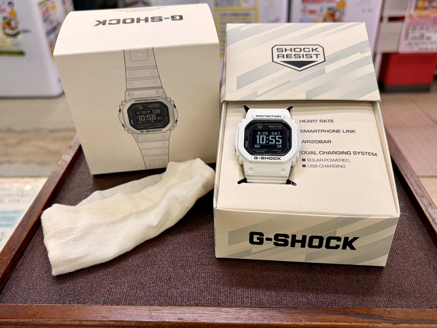 G-SHOCK　G-SQUAD　腕時計