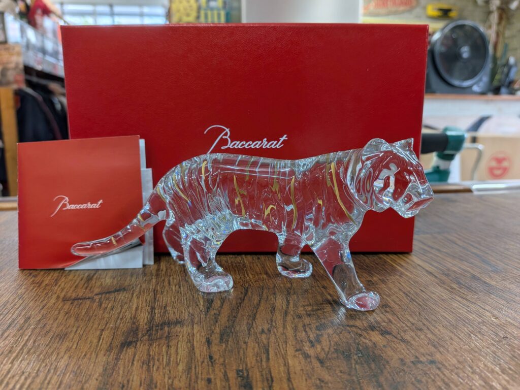 バカラ 干支 虎 置物 クリスタル Baccarat 買取 販売 江戸川区 リサイクルショップ