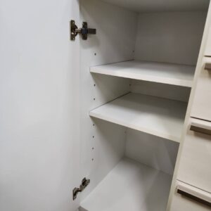 高橋木工所-2枚スライド扉キッチンボード-シェモア140オープン-リユース-柏-愛品倶楽部