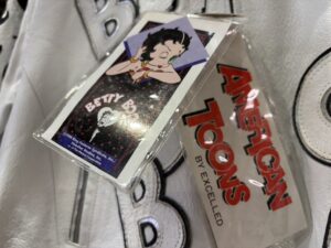 愛品館市原店で買取したベティーブープライダースジャケット