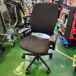 Steelcase（スチールケース）-オフィスチェア-リープV2-Leapチェア-リユース-柏-愛品倶楽部