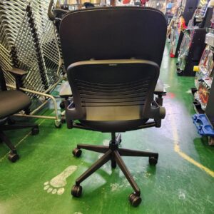 Steelcase（スチールケース）-オフィスチェア-リープV2-Leapチェア-リユース-柏-愛品倶楽部