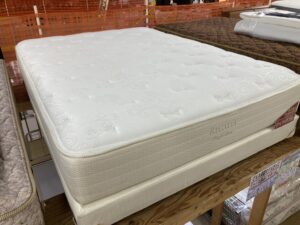 キングスダウン×大塚家具 レガリア パーフェクション ワイドダブルロングベッドの買取実績画像