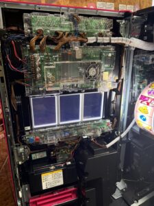 大都技研 Lスロット ゾンビランドサガ A1 中古スマスロ実機の内部基板